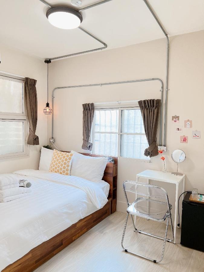 Relax Inn Tainan Exterior photo